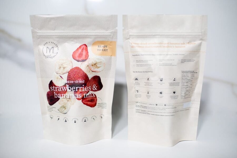 freeze-dried strawberries with bananas