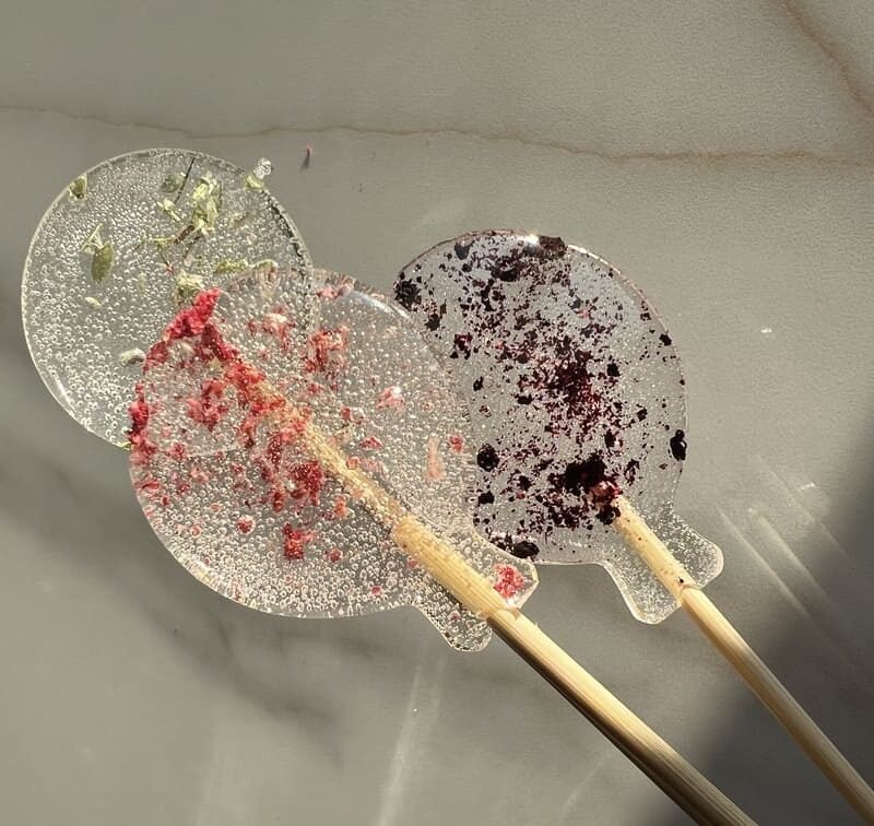 Becukriai ledinukai su liofilizuotomis uogomis, 3 vnt (30 g)