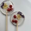 Sugar-free lollipops with freeze-dried orphan flowers and strawberries, 1 piece (15 g)