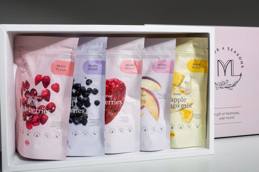 Freeze-dried berries