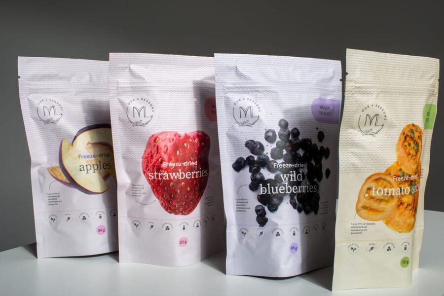 Freeze-dried berries